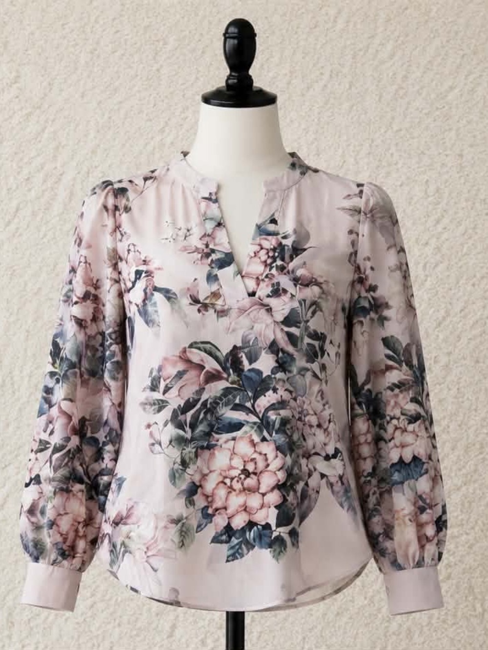 SALE 4/$20 Floral V-Neck Long Sleeve Blouse - Pink